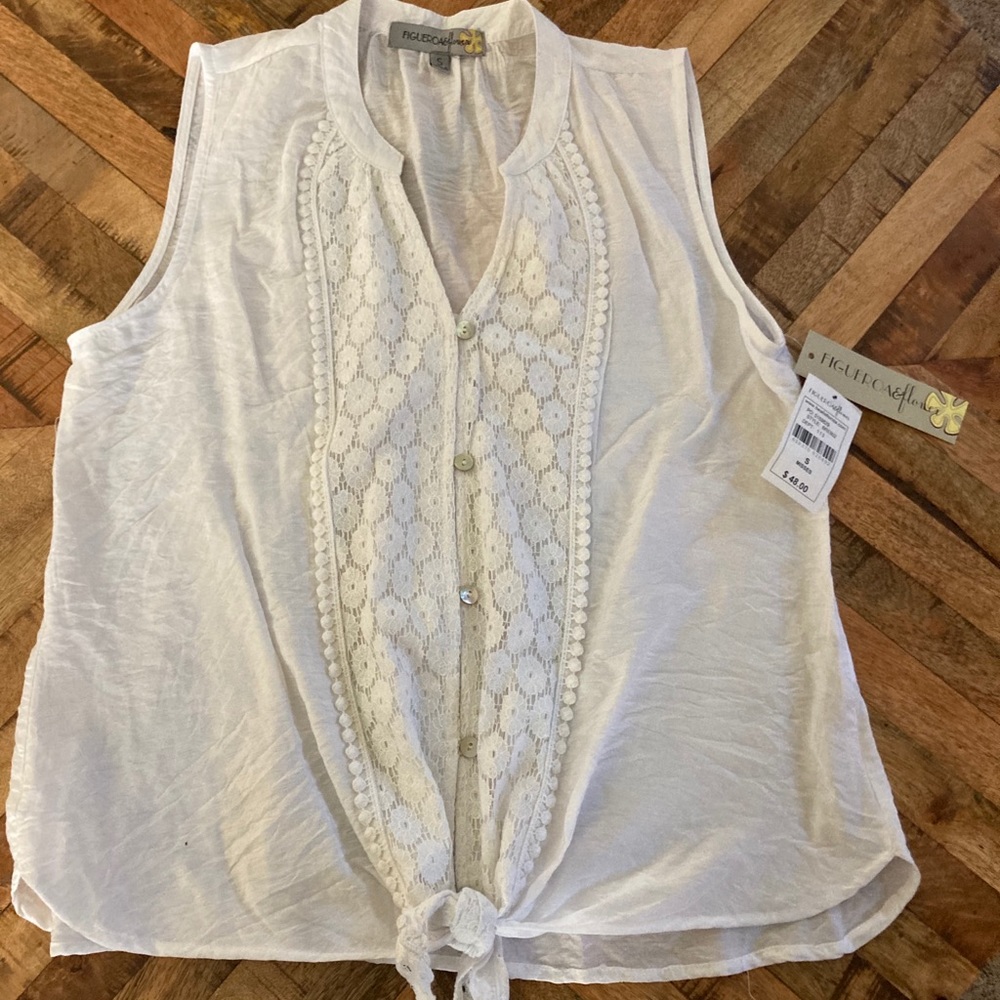 - Figueroa & flowers - S - NWT